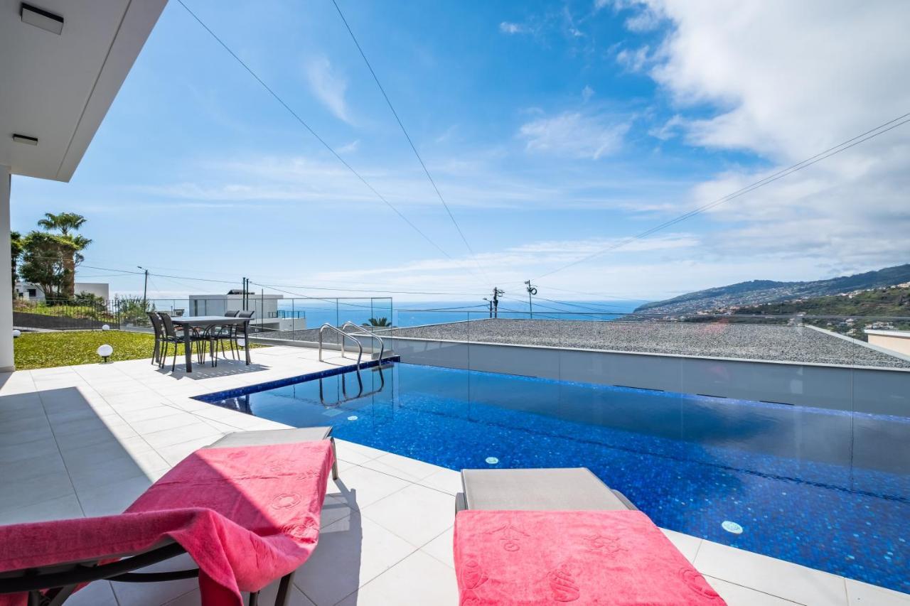 Villa Camelia Arco da Calheta  Exteriör bild
