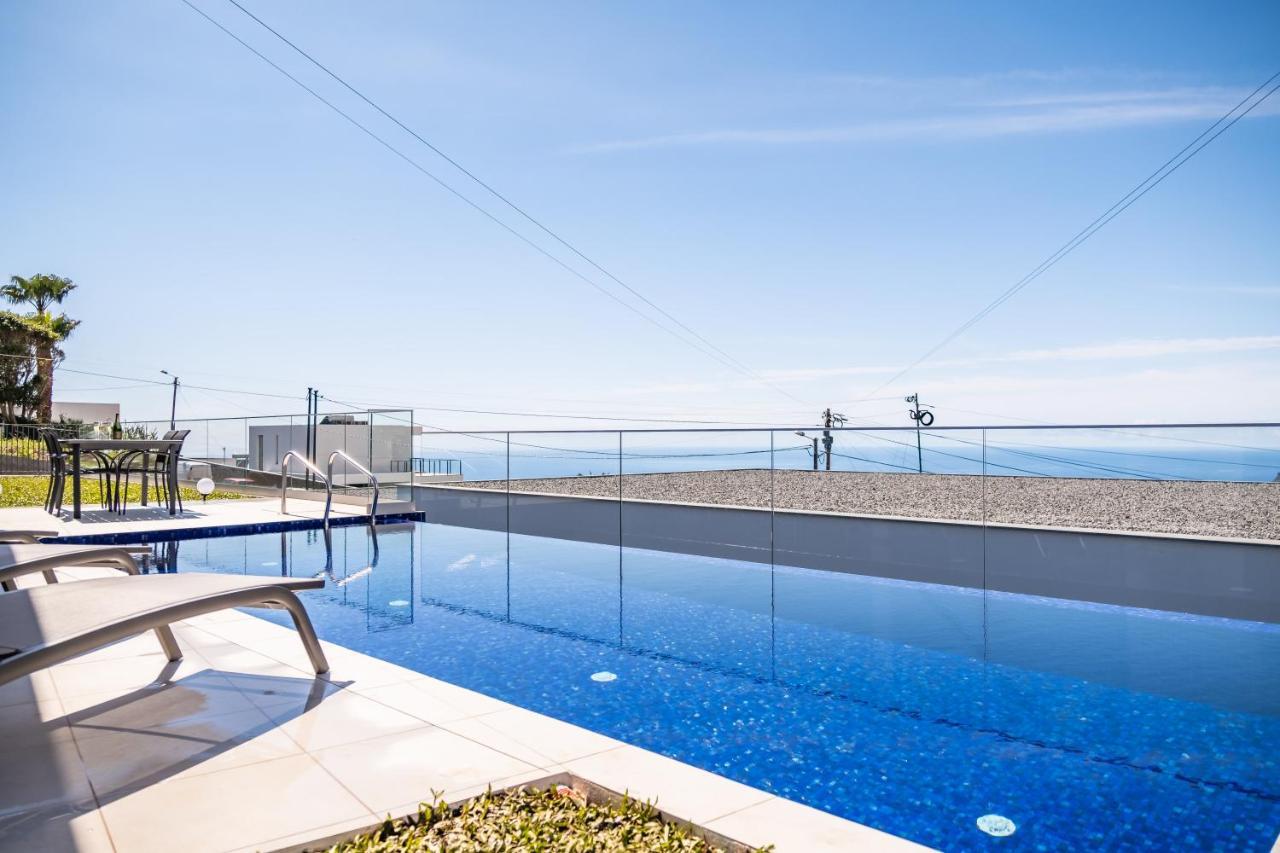 Villa Camelia Arco da Calheta  Exteriör bild